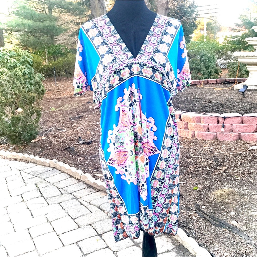 NEW Blue Multi color V neck Shift Dress 3/4 sleeve